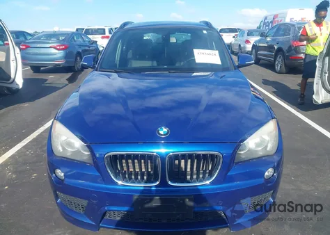 2013 BMW X1 из США, поврежденный, VIN WBAVL154EVY20003
